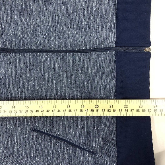 Under Armour Jacket Womens L Large Blue All Season Gear Semi-Fitted Full Zip - Picture 11 of 11